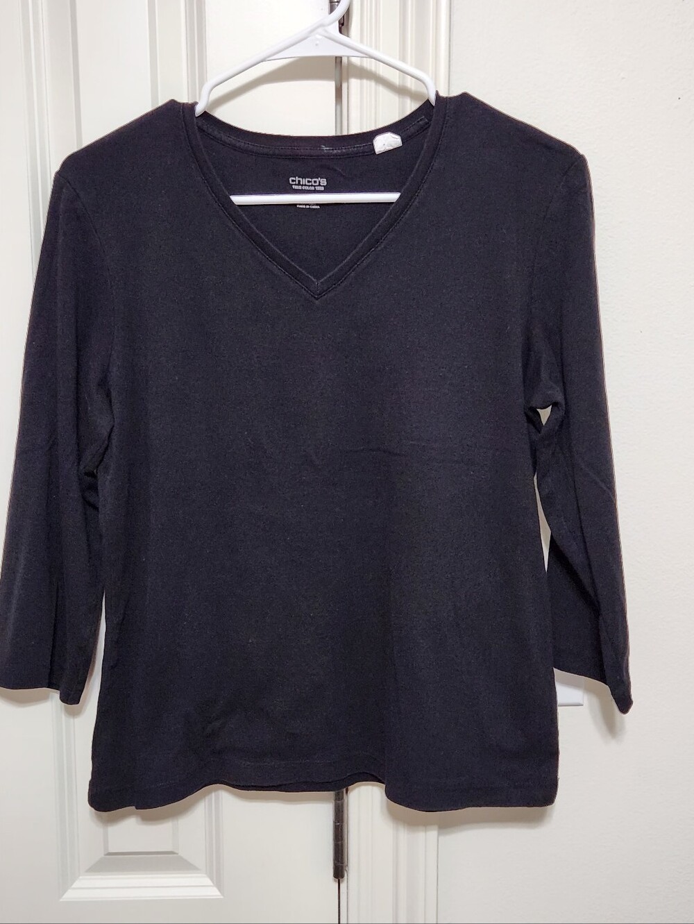 Chico's Classic Black True Color 3/4 Sleeve Tee